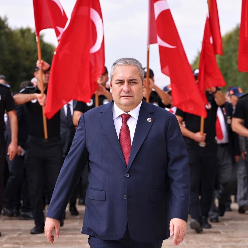 Dr. Mesut ÖZARSLAN