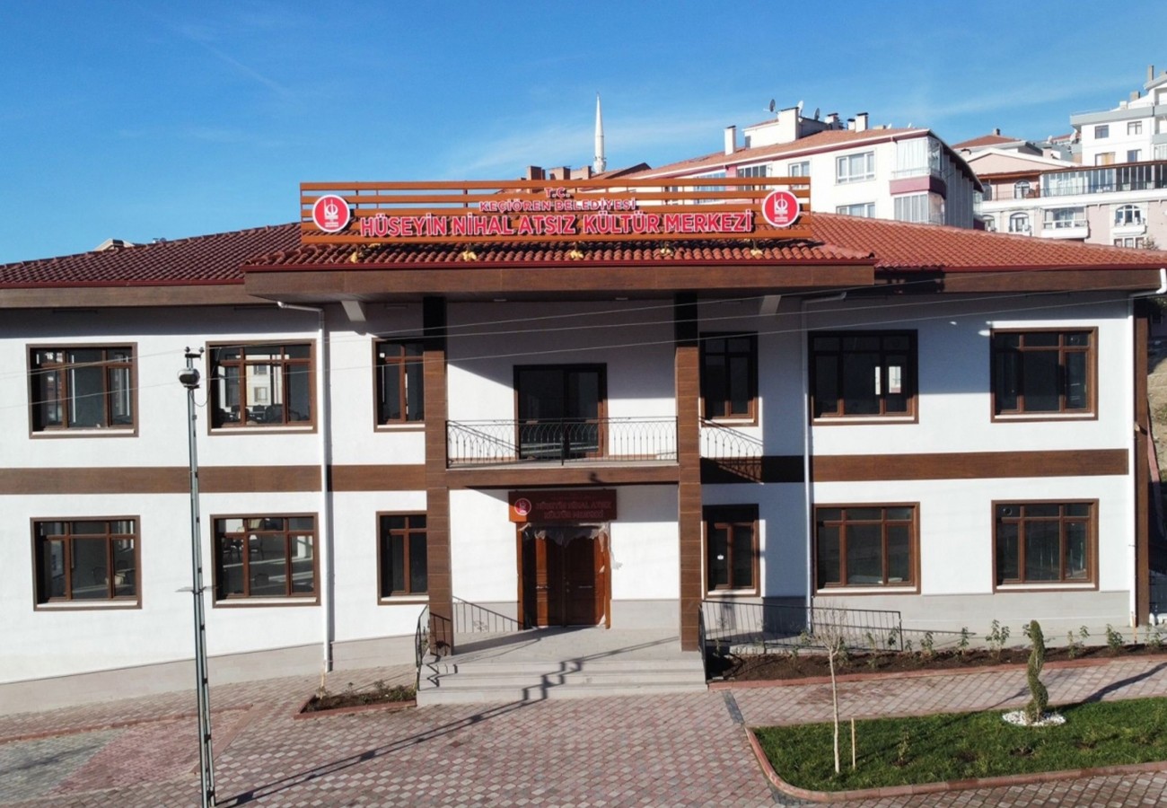 HÜSEYİN NİHAL ATSIZ MAHALLE KONAĞI