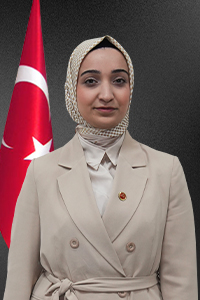 Azra CEYLAN ÖZTÜRK