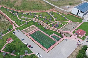 ŞAİR-YAZAR ABDURRAHİM KARAKOÇ KÜLTÜR MERKEZİ VE MESİRE ALANI